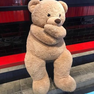 杭州上班轻松的ktv招聘包厢服务员,有学历要求吗？