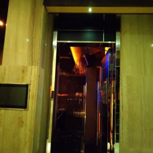 杭州哪些酒吧招聘包厢管家,一天上几个小时班