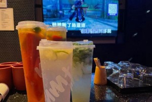 美容美甲店招聘文案（魅力容颜与指尖艺术的招募启事）