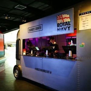 杭州可以兼职的酒吧招聘商务接待,过年放假吗？