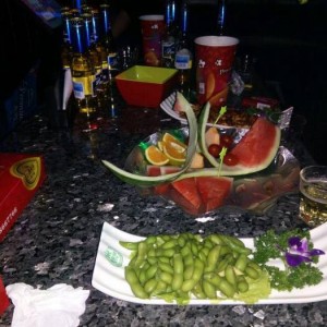 杭州中档酒吧ktv招聘酒水促销员,场子生意好吗_