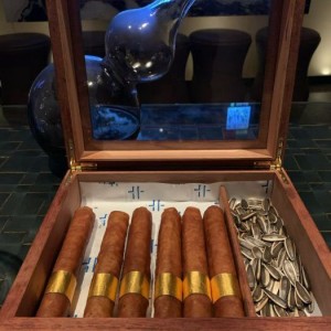 杭州下城区广丰KTV：城市娱乐新地标，尽享音乐盛宴