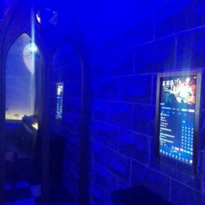 杭州上城区小营街道附近ktv招聘包厢服务员,是当天上班当天发薪吗？