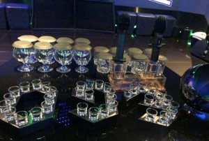 杭州钱塘区白杨街道附近ktv招聘包厢气氛租,全职上班收入多少