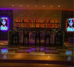 探索杭州滨江区KTV会所数量：繁华娱乐版图揭秘