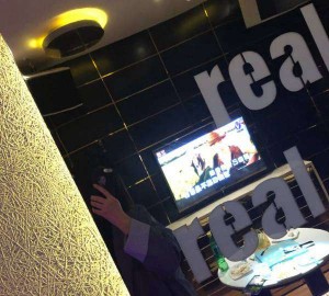 杭州上城区丁兰街道附近ktv招聘包厢服务员,有没有职位上升空间