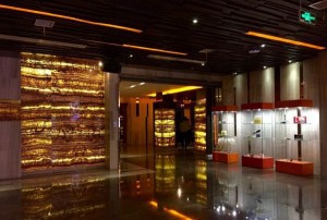 杭州拱墅区石桥街道附近酒吧招聘包厢陪唱,接受新人的